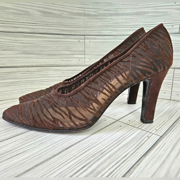Vintage Yves Saint Laurent Velvet and Mesh Stripe Heeled Pumps in Brown Size 8.5 - Picture 3 of 9